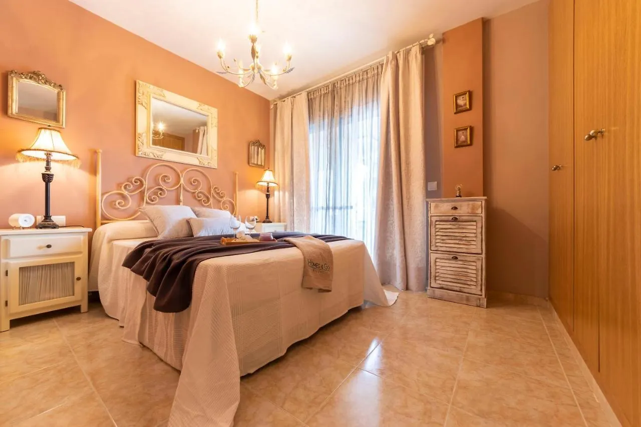 Homes&Go Nova Pineda Bajos La Pineda 0*,